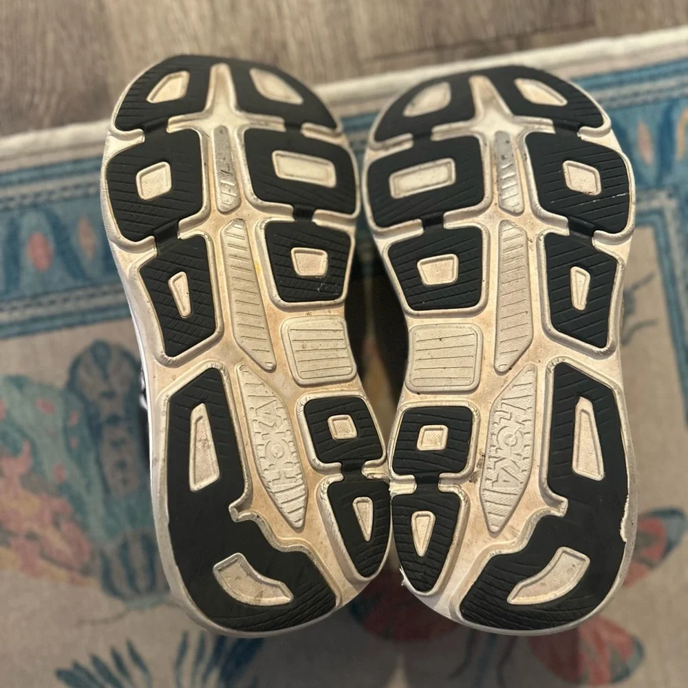 Hoka Black White Running Shoes Bondi 9 Women’s 10.5 W - Picture 4 of 6